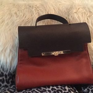Purse Grab / X shoulder